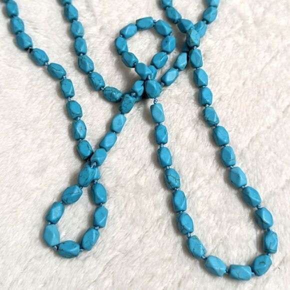 Vintage Hand knotted Turquoise Bead Necklace 22" Long - Picture 10 of 11